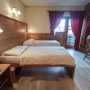 *** Hotel La Tea Italia